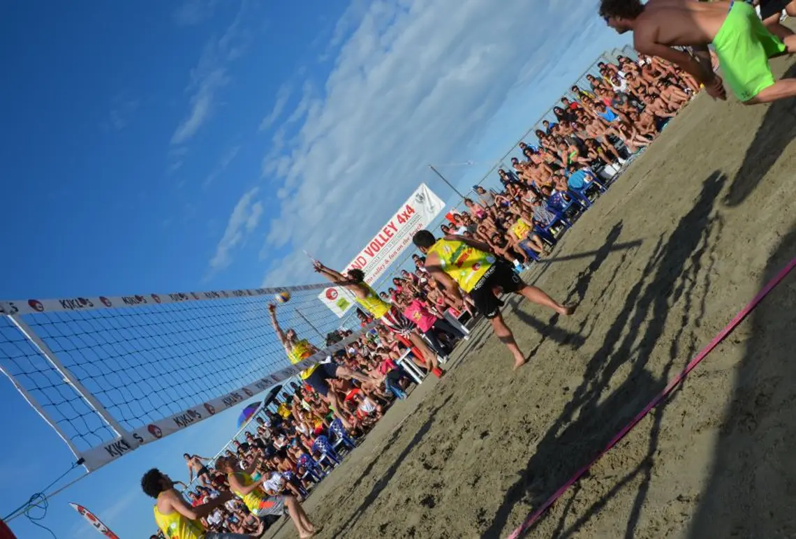 22° KIKLOS SAND VOLLEY 4x4 22° KIKLOS SAND VOLLEY 4x4