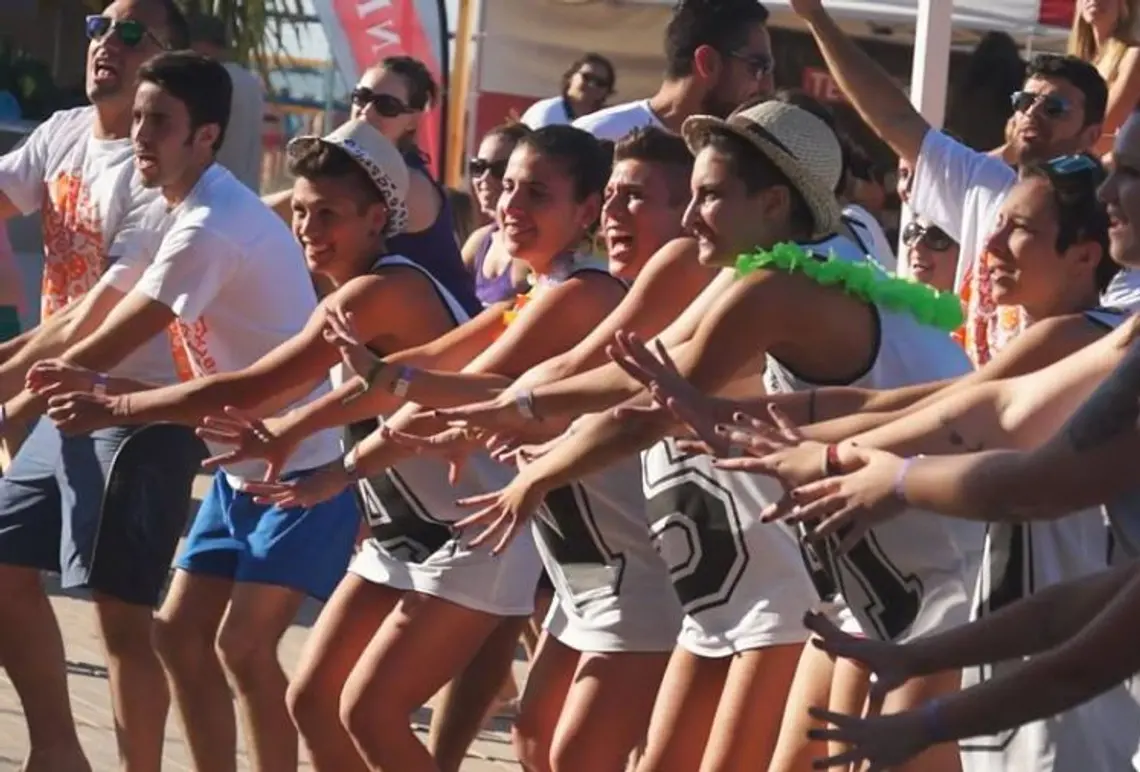 16° KIKLOS SAND VOLLEY GIUGNO 2015 16° KIKLOS SAND VOLLEY GIUGNO 2015