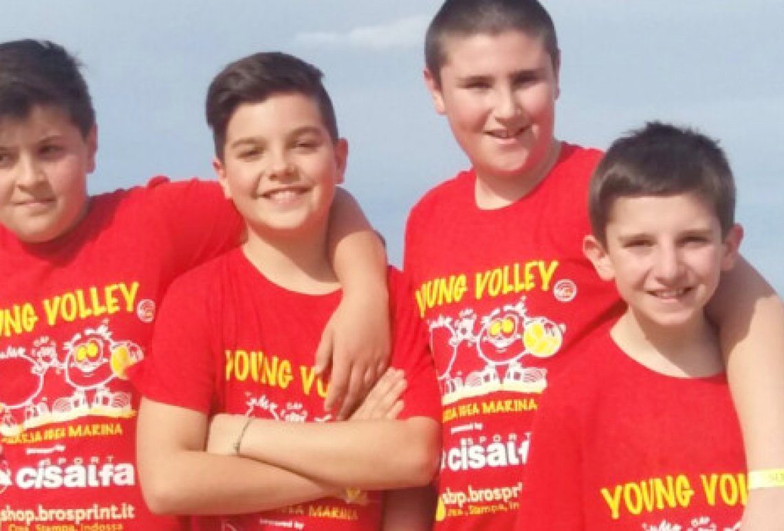 YOUNG VOLLEY YOUNG VOLLEY