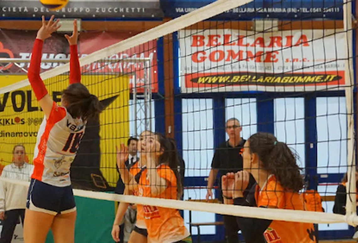 HAPPYFANIA VOLLEY 2020 HAPPYFANIA VOLLEY 2020