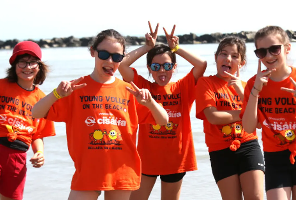 YOUNG VOLLEY 2020 YOUNG VOLLEY 2020