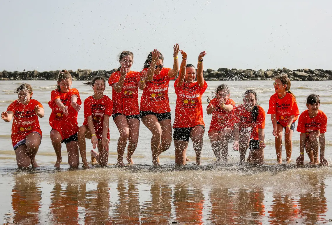 YOUNG VOLLEY 2020 YOUNG VOLLEY 2020