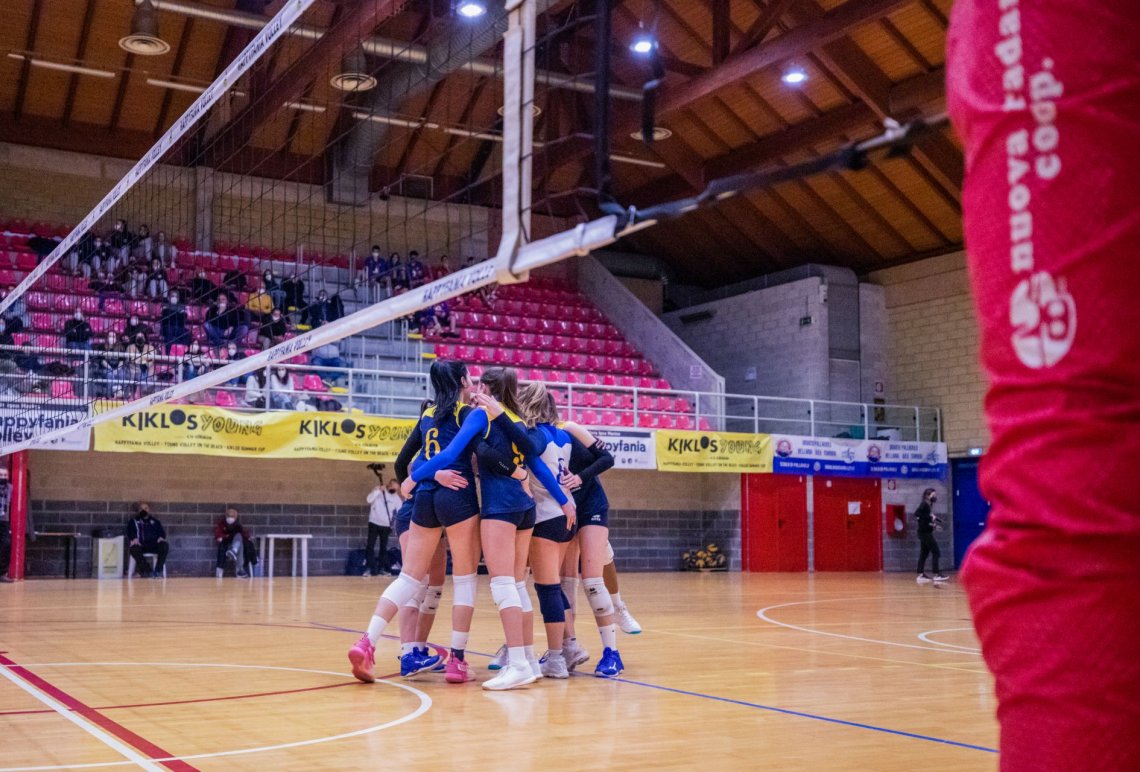 HAPPYFANIA VOLLEY 2023