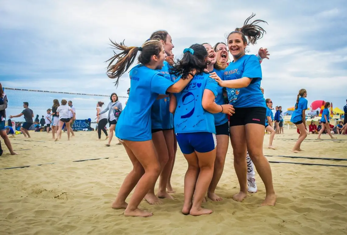 YOUNG VOLLEY: ISCRIZIONI APERTE! YOUNG VOLLEY: ISCRIZIONI APERTE!