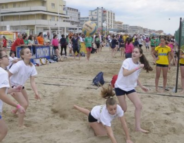 15° YOUNG VOLLEY ON THE BEACH