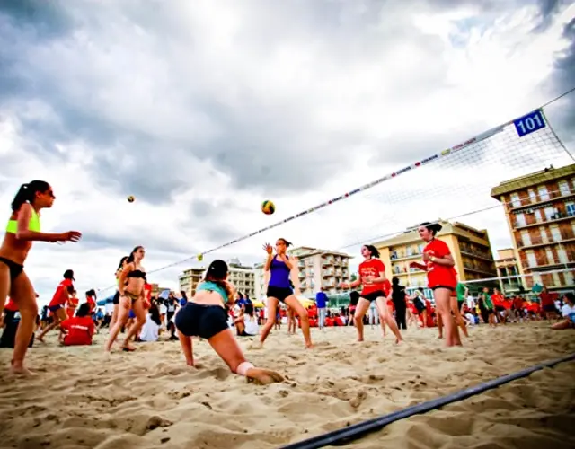 16° YOUNG VOLLEY ON THE BEACH