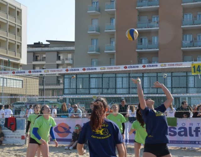 17° YOUNG VOLLEY ON THE BEACH