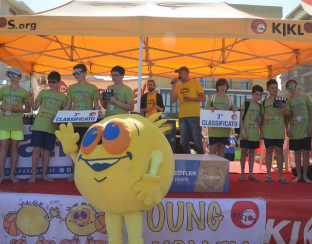 17° YOUNG VOLLEY ON THE BEACH