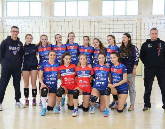 6° HAPPYFANIA VOLLEY 6° HAPPYFANIA VOLLEY