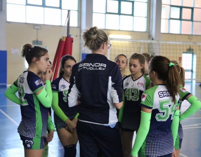 6° HAPPYFANIA VOLLEY 6° HAPPYFANIA VOLLEY