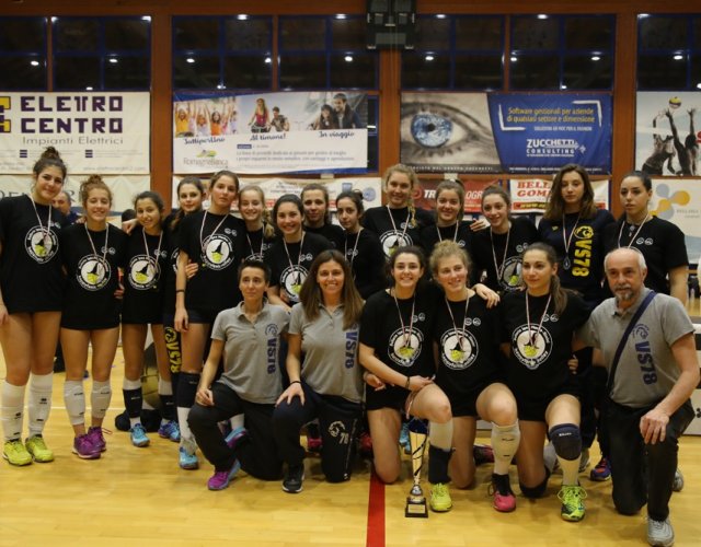 6° HAPPYFANIA VOLLEY 6° HAPPYFANIA VOLLEY