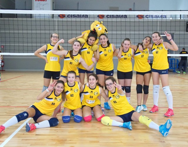 7° HAPPYFANIA VOLLEY 7° HAPPYFANIA VOLLEY