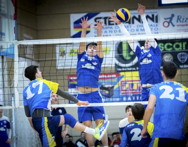 7° HAPPYFANIA VOLLEY 7° HAPPYFANIA VOLLEY