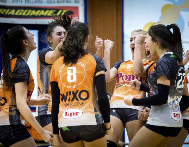 7° HAPPYFANIA VOLLEY 7° HAPPYFANIA VOLLEY