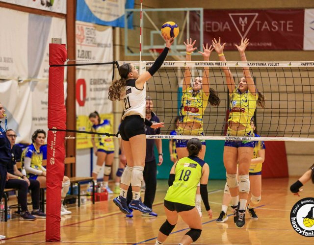 11° HAPPYFANIA VOLLEY 11° HAPPYFANIA VOLLEY