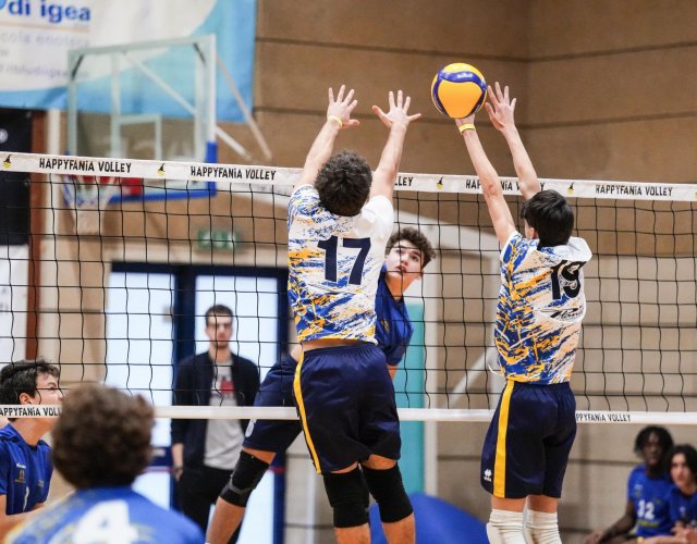 12° HAPPYFANIA VOLLEY 12° HAPPYFANIA VOLLEY