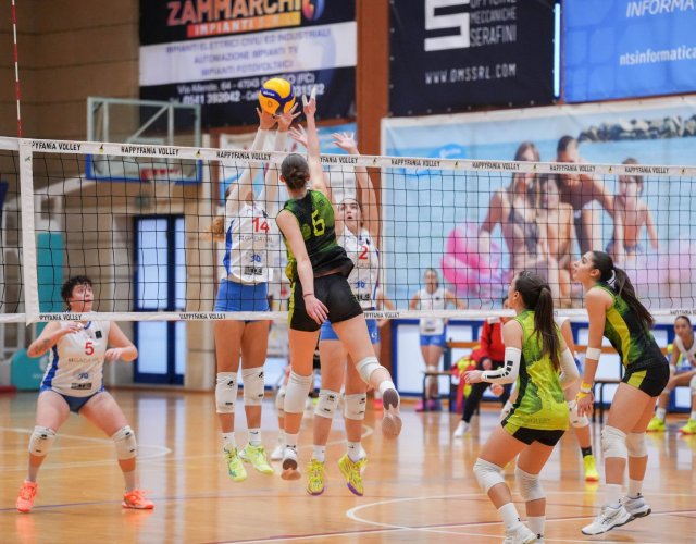 12° HAPPYFANIA VOLLEY 12° HAPPYFANIA VOLLEY