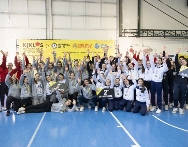 12° HAPPYFANIA VOLLEY 12° HAPPYFANIA VOLLEY