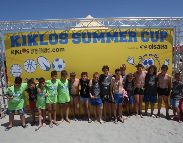 BEACH RUGBY