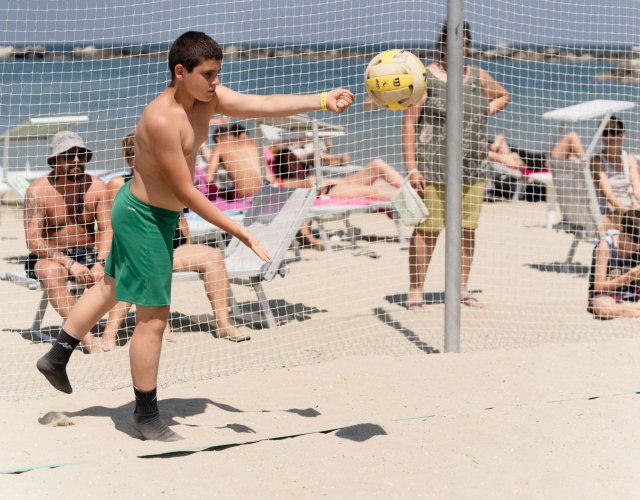 BEACH VOLLEY