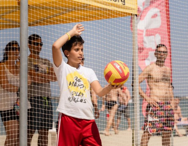 BEACH VOLLEY