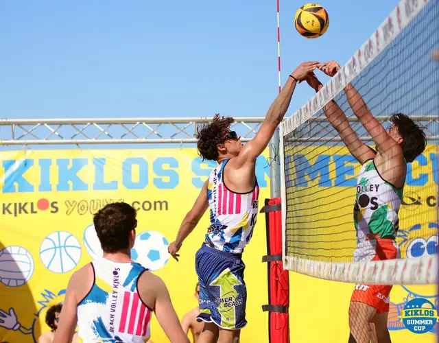 BEACH VOLLEY