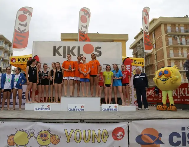 18° YOUNG VOLLEY ON THE BEACH