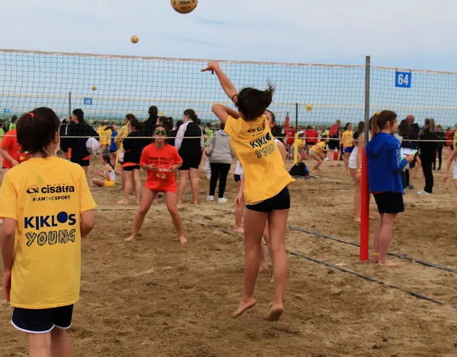 21° YOUNG VOLLEY ON THE BEACH