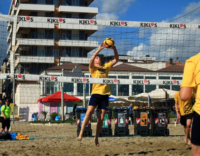 21° YOUNG VOLLEY ON THE BEACH