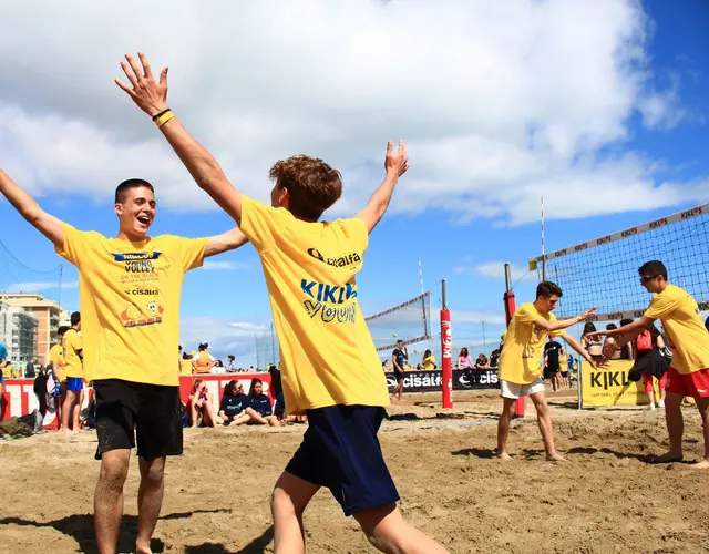 21° YOUNG VOLLEY ON THE BEACH