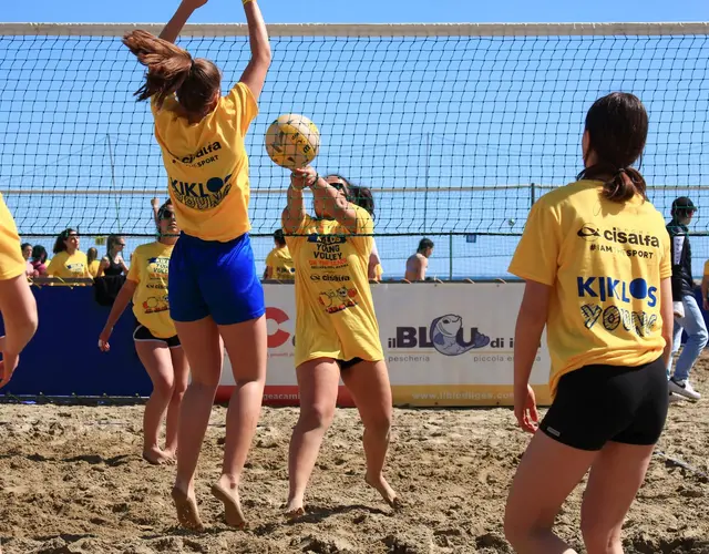 21° YOUNG VOLLEY ON THE BEACH