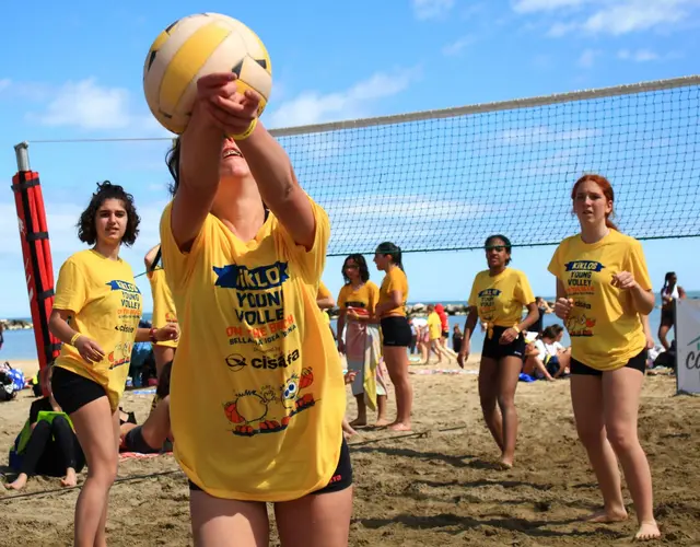 21° YOUNG VOLLEY ON THE BEACH