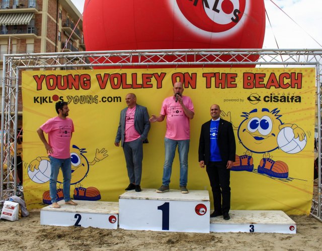 21° YOUNG VOLLEY ON THE BEACH