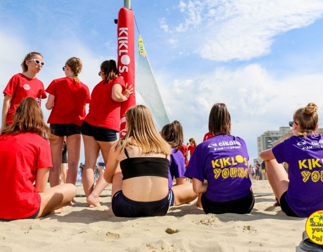 22° YOUNG VOLLEY ON THE BEACH 22° YOUNG VOLLEY ON THE BEACH