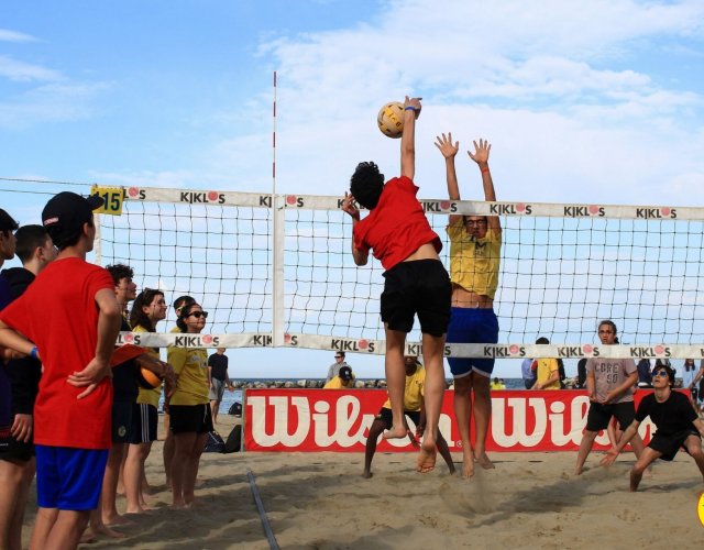 22° YOUNG VOLLEY ON THE BEACH 22° YOUNG VOLLEY ON THE BEACH