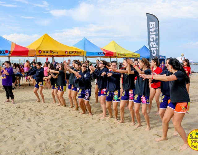 22° YOUNG VOLLEY ON THE BEACH 22° YOUNG VOLLEY ON THE BEACH
