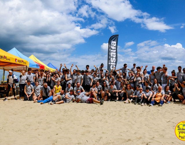 22° YOUNG VOLLEY ON THE BEACH 22° YOUNG VOLLEY ON THE BEACH