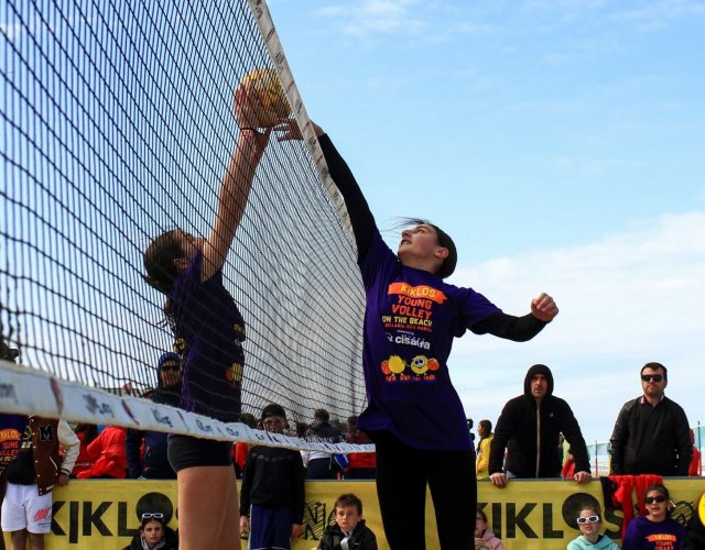 22° YOUNG VOLLEY ON THE BEACH 22° YOUNG VOLLEY ON THE BEACH