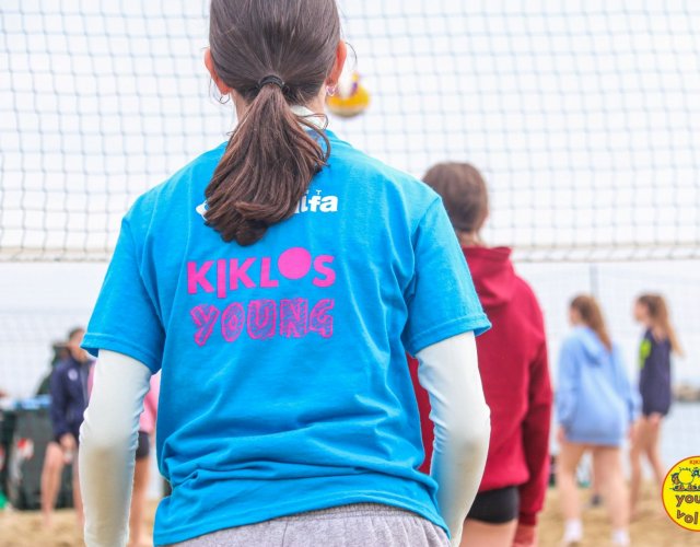 23° YOUNG VOLLEY ON THE BEACH
