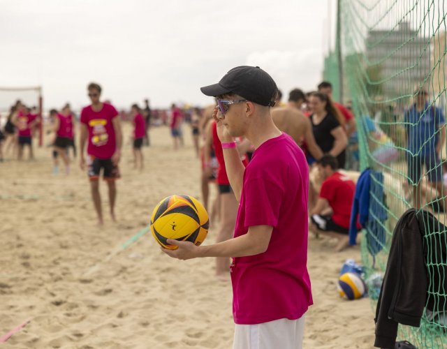 24° YOUNG VOLLEY ON THE BEACH 24° YOUNG VOLLEY ON THE BEACH