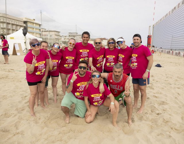 24° YOUNG VOLLEY ON THE BEACH 24° YOUNG VOLLEY ON THE BEACH