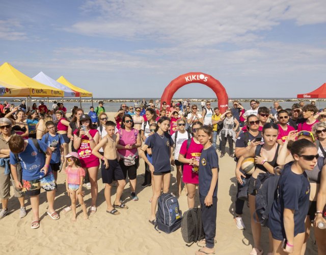 24° YOUNG VOLLEY ON THE BEACH 24° YOUNG VOLLEY ON THE BEACH