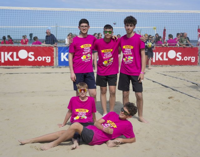 24° YOUNG VOLLEY ON THE BEACH 24° YOUNG VOLLEY ON THE BEACH