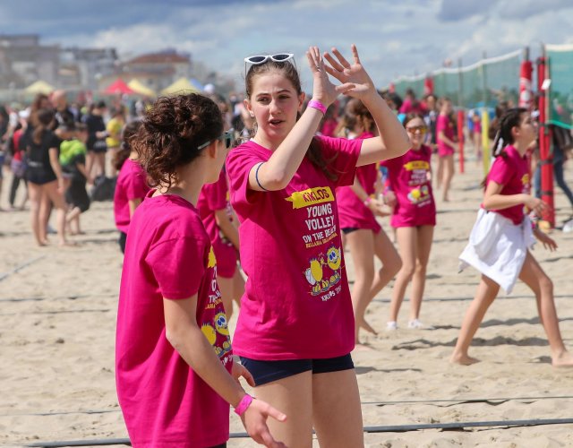 24° YOUNG VOLLEY ON THE BEACH 24° YOUNG VOLLEY ON THE BEACH
