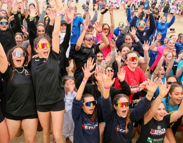 24° YOUNG VOLLEY ON THE BEACH 24° YOUNG VOLLEY ON THE BEACH