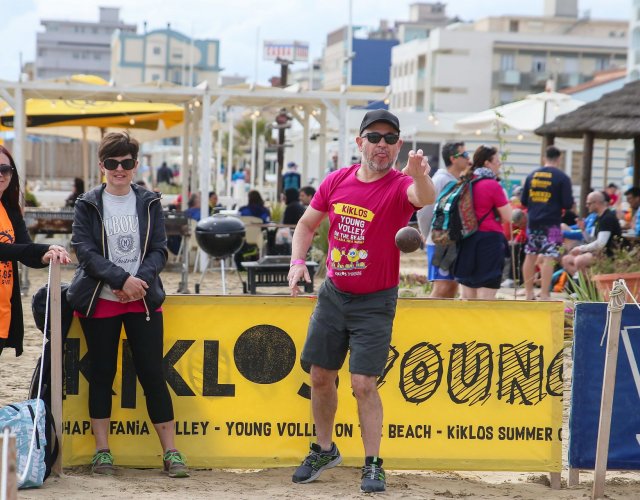 24° YOUNG VOLLEY ON THE BEACH 24° YOUNG VOLLEY ON THE BEACH