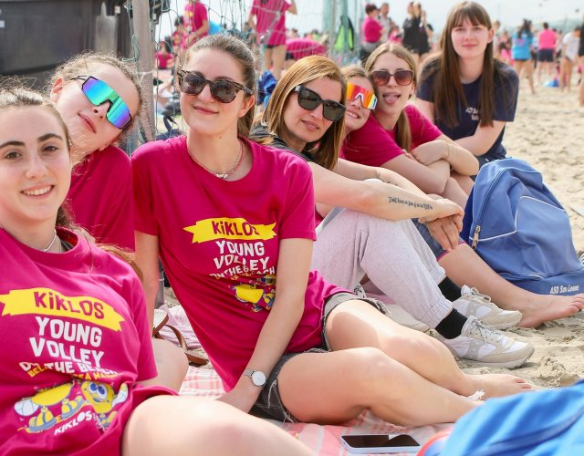 24° YOUNG VOLLEY ON THE BEACH 24° YOUNG VOLLEY ON THE BEACH