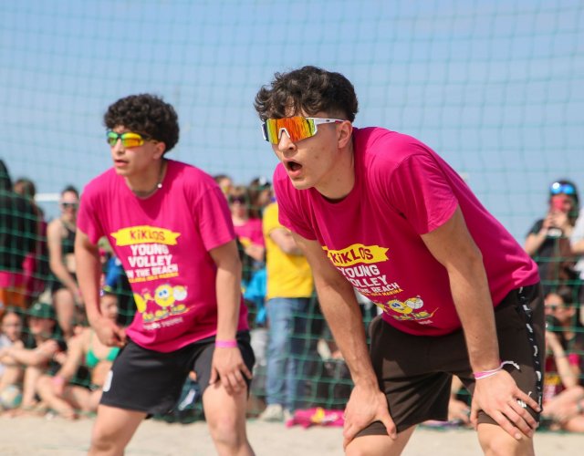 24° YOUNG VOLLEY ON THE BEACH 24° YOUNG VOLLEY ON THE BEACH
