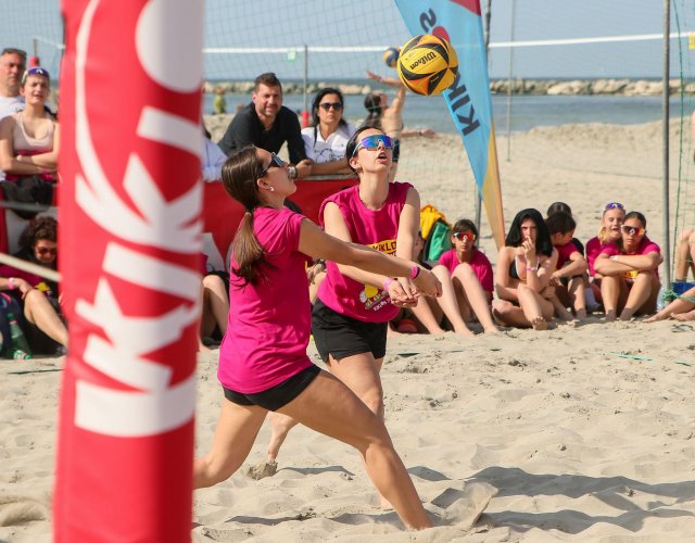 24° YOUNG VOLLEY ON THE BEACH 24° YOUNG VOLLEY ON THE BEACH