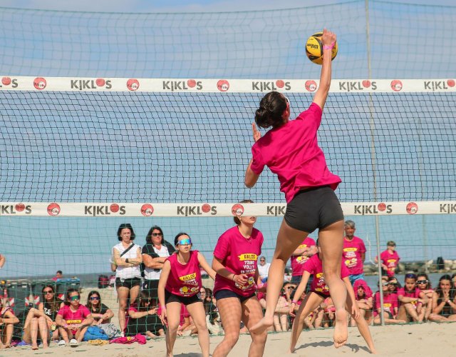 24° YOUNG VOLLEY ON THE BEACH 24° YOUNG VOLLEY ON THE BEACH